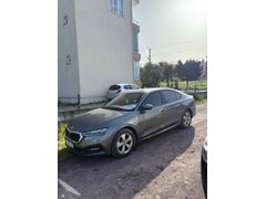 Sahibinden Skoda Octavia 1.0 e-Tec Elite 2022 Model  209.000 km Füme
