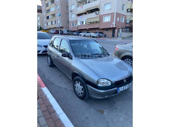 Sahibinden Opel Corsa 1.4 Swing 1996 Model