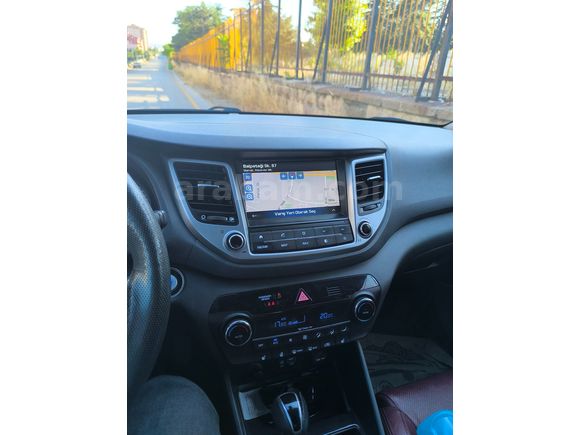 Red Pack 1.6 T-GDi Elite Plus 2016 Model 
