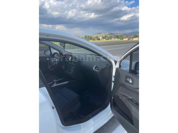 Sahibinden Citroen C4 1.6 e-HDi Confort 2013 Model 