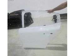 RENAULT TALİANT BEYAZ SOL ARKA KAPI ORJINAL GÖÇÜKLÜK