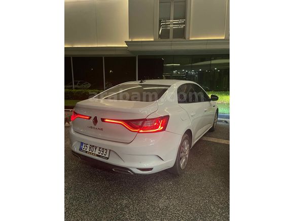 Sahibinden Renault Megane 1.3 TCe Joy 2021 Model 