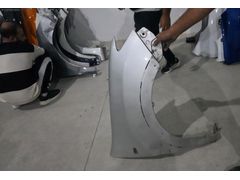DACİA SANDERO STEPWAY GRİ SAĞ ÖN ÇAMURLUK ORJINAL