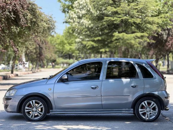 Sahibinden Opel Corsa 1.3 CDTI Enjoy 2005 Model 