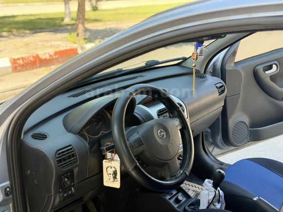 Sahibinden Opel Corsa 1.3 CDTI Enjoy 2005 Model 