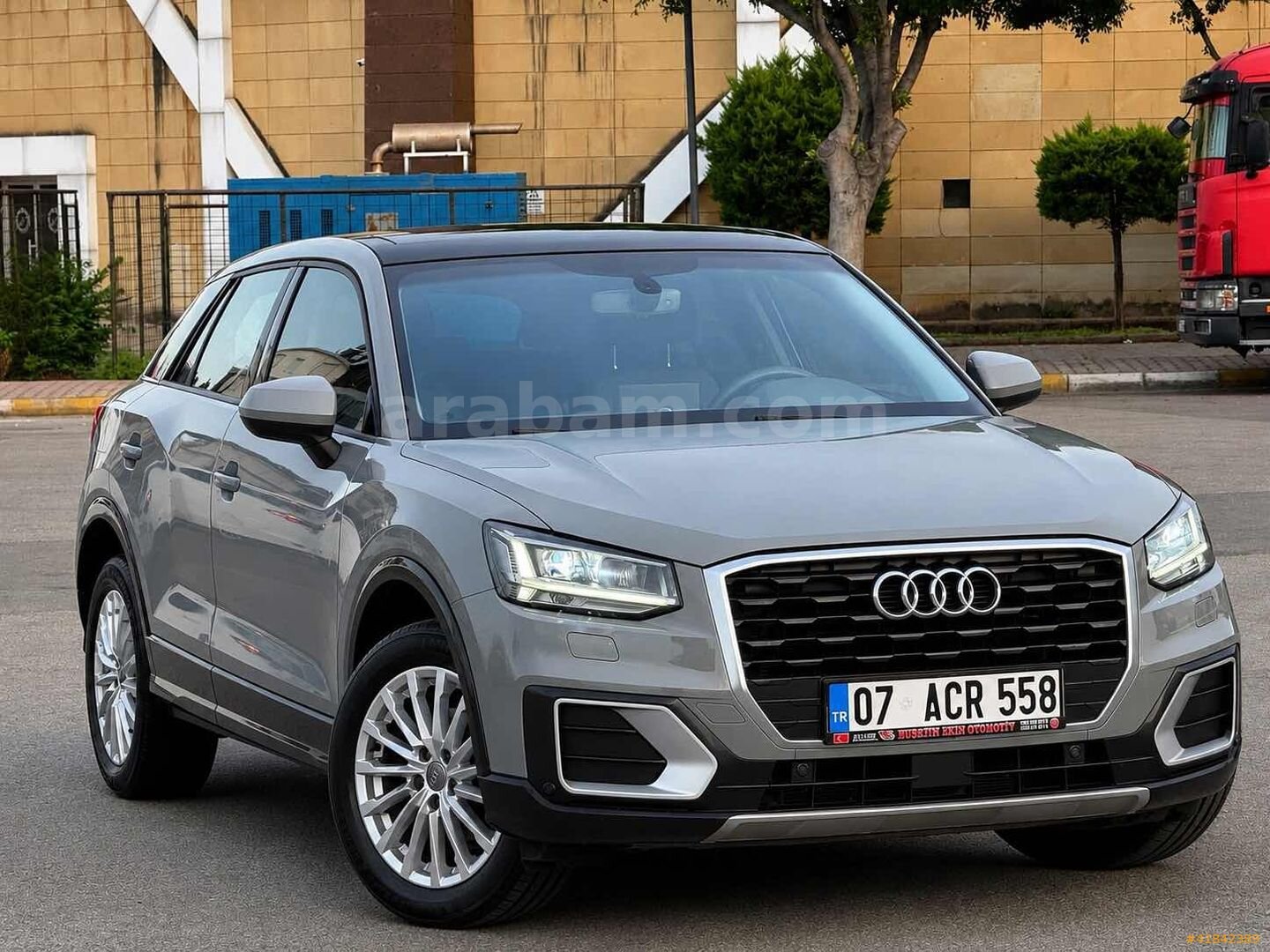 Galeriden Audi Q2 30 TDI Design 2019 Model Antalya 49.000 km Gri 7