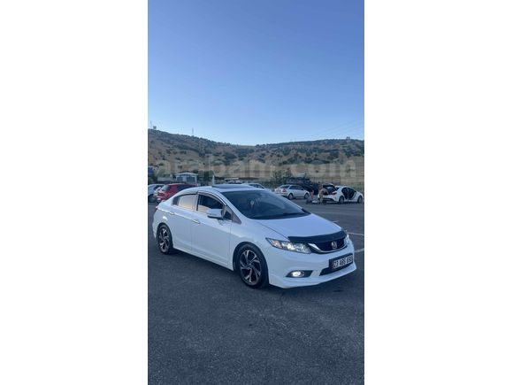 Sahibinden Honda Civic 1.6i VTEC Eco Elegance 2013 Model 