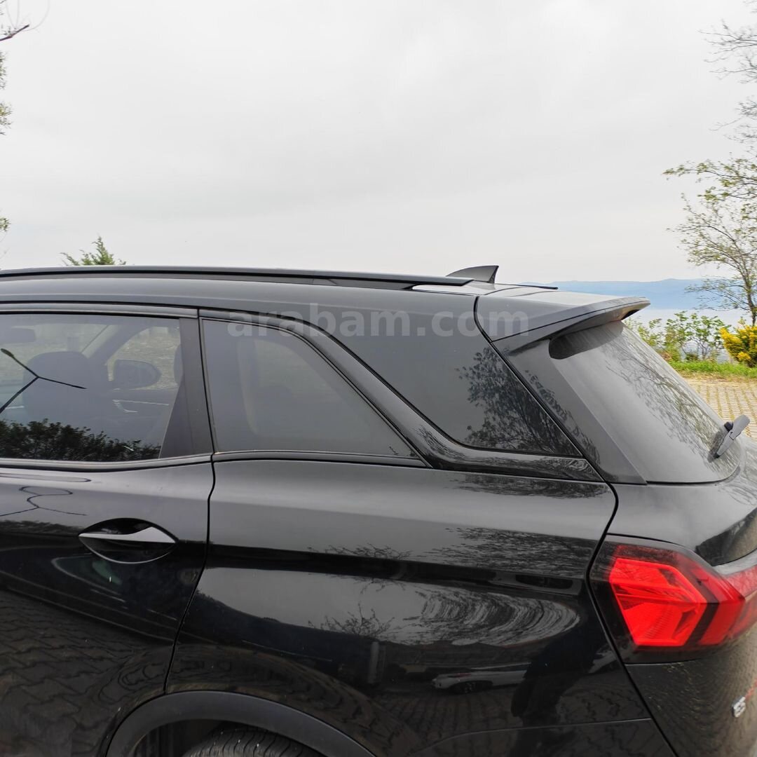 Sahibinden DFSK E5 1.5 Trend Elegance 2024 Model Bursa 15.500 km Siyah 4
