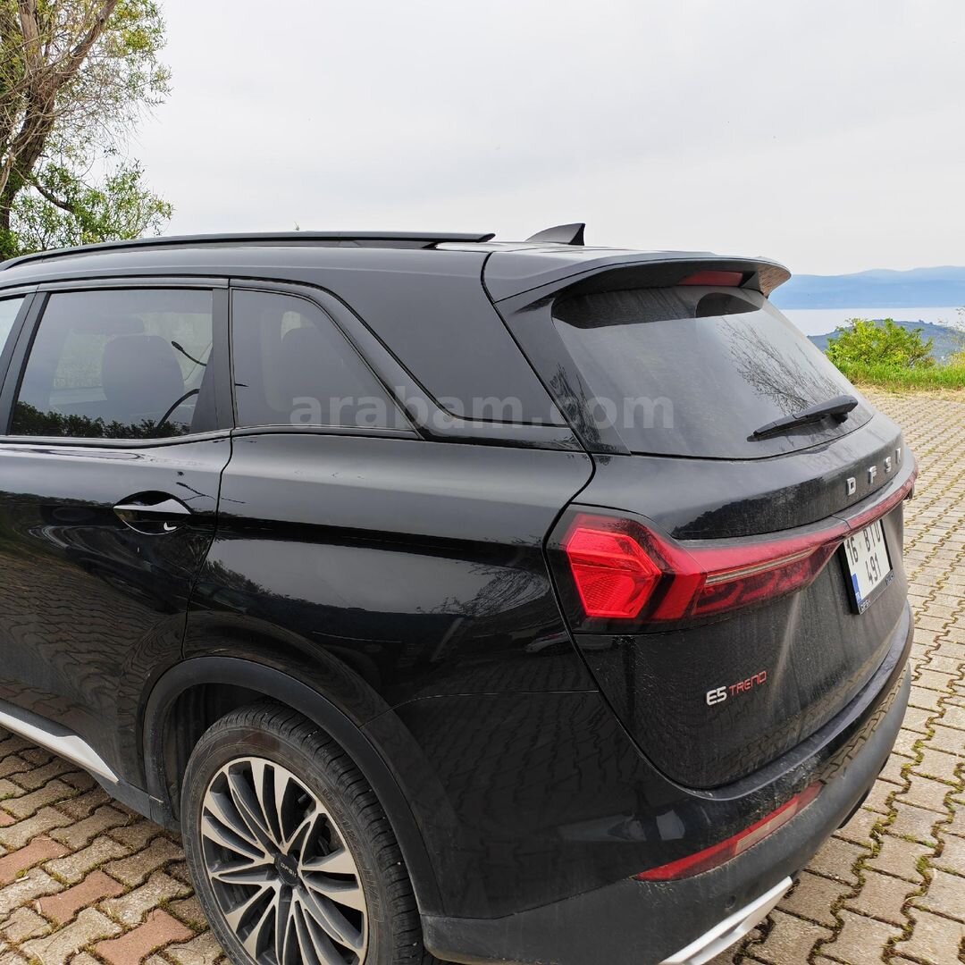 Sahibinden DFSK E5 1.5 Trend Elegance 2024 Model Bursa 15.500 km Siyah 5