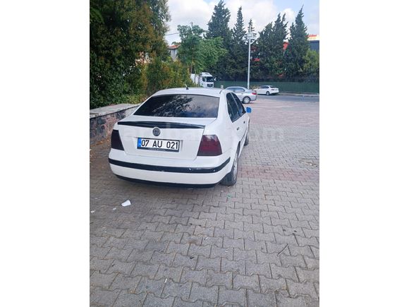 Sahibinden Volkswagen Bora 1.6 Trendline 2000 Model
