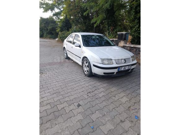 Sahibinden Volkswagen Bora 1.6 Trendline 2000 Model