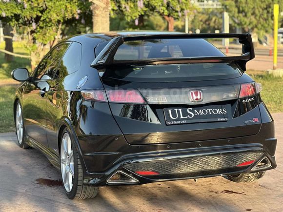 ULS MOTORS 'DAN 2008 CİVİC TYPE-R ( ÖZEL PLAKA 34-RRR-55 )