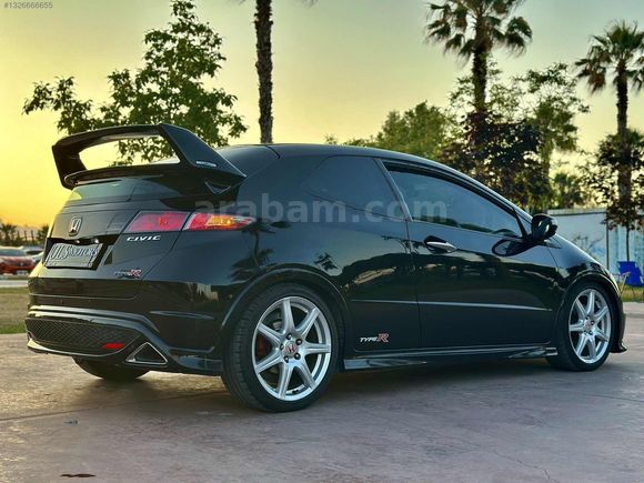 ULS MOTORS 'DAN 2008 CİVİC TYPE-R ( ÖZEL PLAKA 34-RRR-55 )