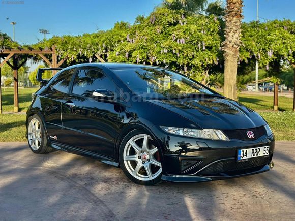 ULS MOTORS 'DAN 2008 CİVİC TYPE-R ( ÖZEL PLAKA 34-RRR-55 )