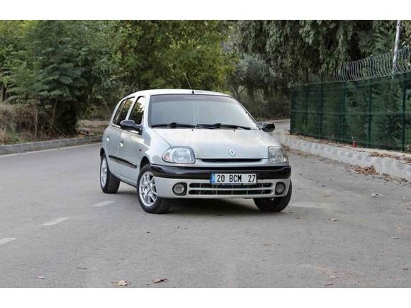 Sahibinden Renault Clio 1.4 RTA 2001 Model 