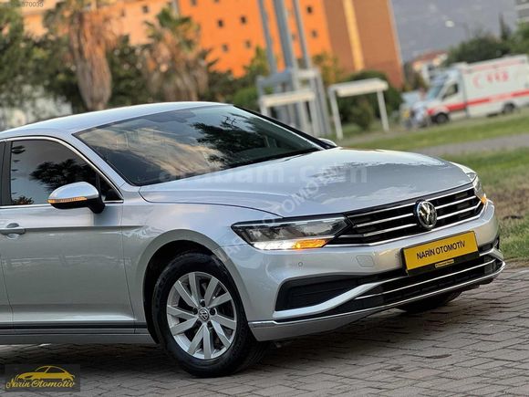 2020 TEMİZ VOLKSWAGEN PASSAT TEMİZ AİLE ARACI