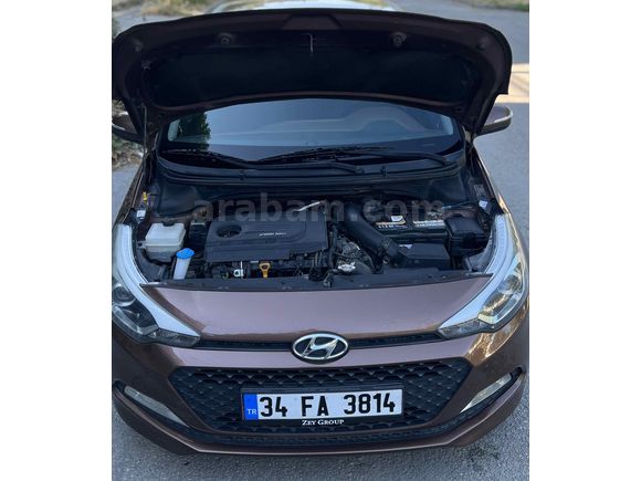 Sahibinden Temiz Bakımlı Hyundai i20 1.4 CRDi Style 2015 