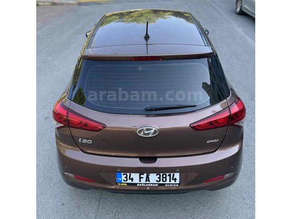 Sahibinden Temiz Bakımlı Hyundai i20 1.4 CRDi Style 2015 