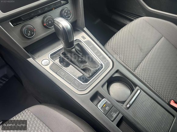 2021 Passat 1.5 Impression DSG 150hp 2Boya ILK ELDEN 45.000KM