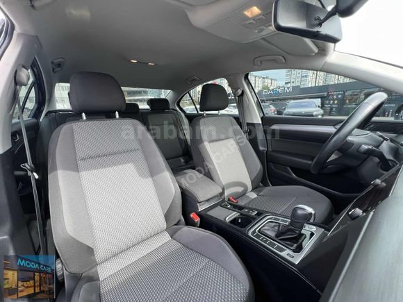VOLKSWAGEN PASSAT/ YENİ LOGO / 2021 MODEL / 35 BİN KM /