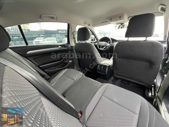 VOLKSWAGEN PASSAT/ YENİ LOGO / 2021 MODEL / 35 BİN KM /