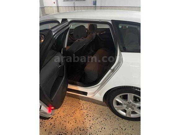 Sahibinden Audi A3 Sportback 1.6 TDI Ambition 2012 Model 