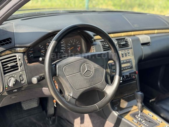 Galeriden Mercedes - Benz E 200 Avantgarde 1997 Model Denizli