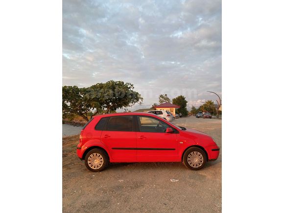 Sahibinden Volkswagen Polo 1.4 TDi Basicline 2004 Model  370.000 km kırmızı