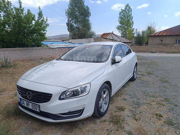 Sahibinden Volvo S60 1.6 D Advance 2015 Model