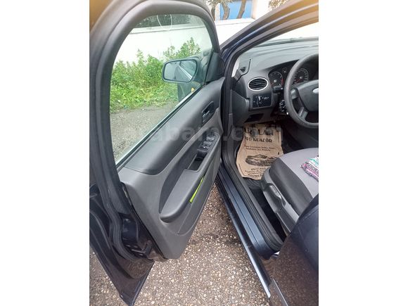 Sahibinden Ford Focus 1.6 Trend 2006 Model 