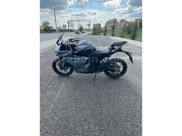 Temiz garaj motoru servis bakımlı hatasız 
