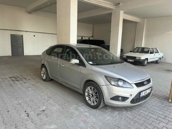 Sahibinden Ford Focus 1.6 Ti-VCT Titanium 2010 Model 