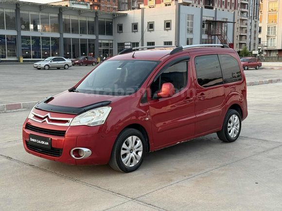 2011 MODEL TEMİZ BAKIMLI BERLINGO