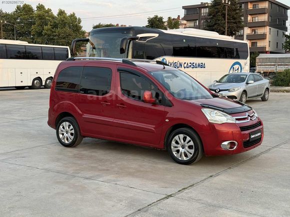2011 MODEL TEMİZ BAKIMLI BERLINGO