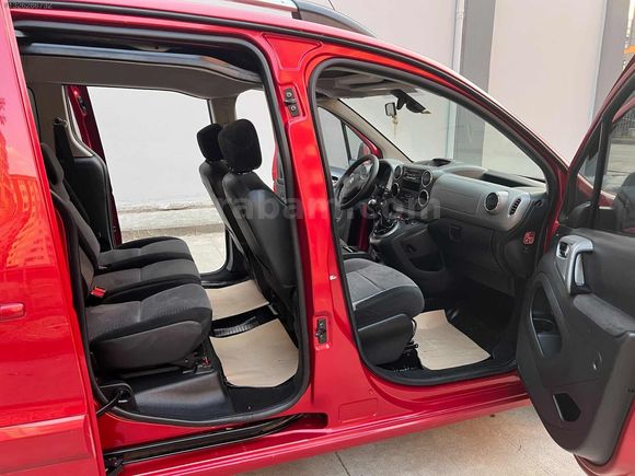 2011 MODEL TEMİZ BAKIMLI BERLINGO
