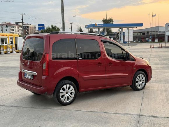2011 MODEL TEMİZ BAKIMLI BERLINGO
