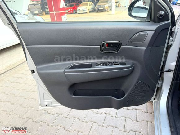 165'BİN'DE 2012 HYUNDAİ ERA 1.4 MODE PAKET ABS-ESP K.K 12 TAKSİT