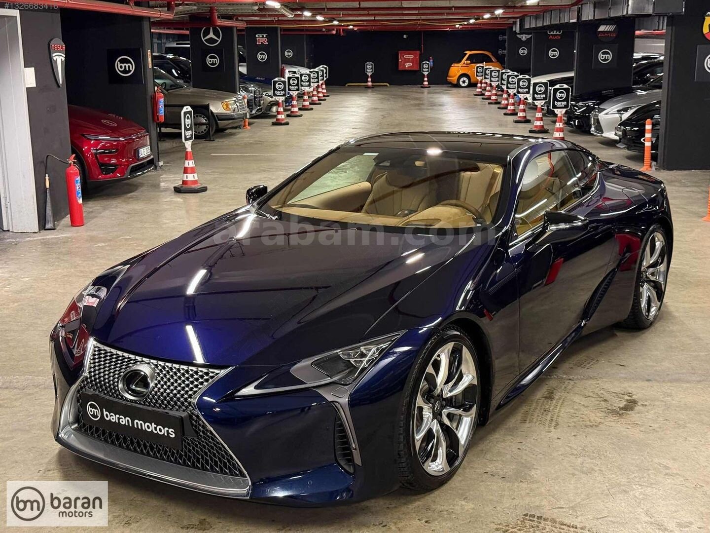 Galeriden Lexus LC 500 Exclusive 2023 Model İstanbul 6.100 km Lacivert 7