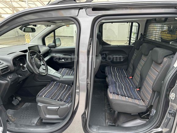 Sahibinden Opel Combo 1.5 CDTI Ultimate 2022 Model 