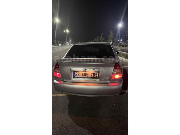 Sahibinden Hyundai Accent 1.5 GLS 2001 Model 
