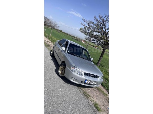 Sahibinden Hyundai Accent 1.5 GLS 2001 Model 