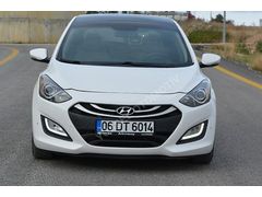 2012 HYUNDAİ İ30 1.6 CRDİ ELİTE CAM TAVAN DEĞİŞENSİZ BAKIMLI