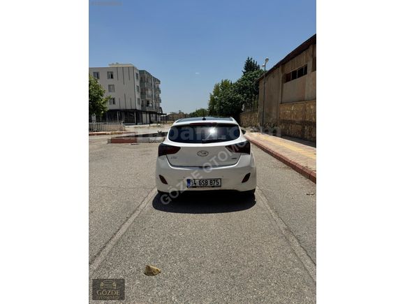 GÖZDE den 2014 MODEL İ30 1.6 CRDİ ELİTE PLUS/OTOMATİK/CAM TAVAN