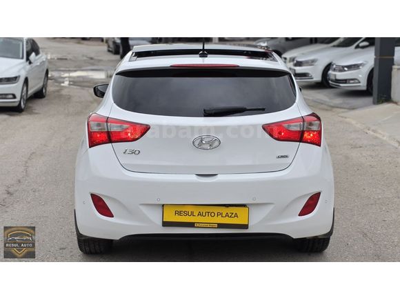 2015 HUNDAİ İ30 HATASIZ TEK EL BAKIMLI