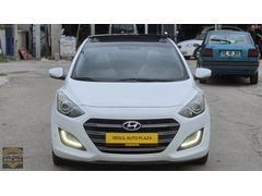 2015 HUNDAİ İ30 HATASIZ TEK EL BAKIMLI