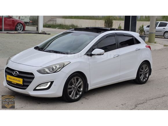 2015 HUNDAİ İ30 HATASIZ TEK EL BAKIMLI
