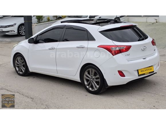2015 HUNDAİ İ30 HATASIZ TEK EL BAKIMLI