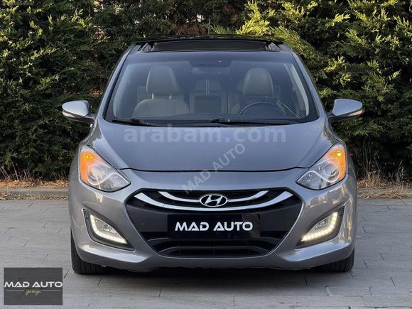 *MAD AUTO*2013 HYUNDAİ İ30 ELİTE CAM TAVAN+KEYLESS+GERİ GÖRÜŞ K.