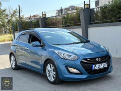 HYUNDAİ İ30 CAM TAVANLI DİZEL OTOMATİK/284BİN PEŞİN KALANA KREDİ