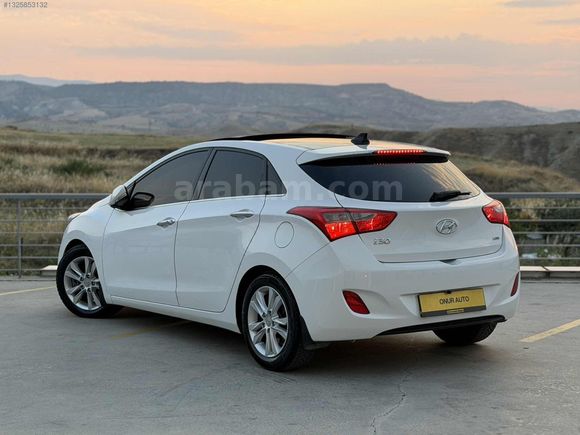 2014 126 BİN'DE DEĞİŞENSİZ CAM TAVAN OTOMATİK ELİTE